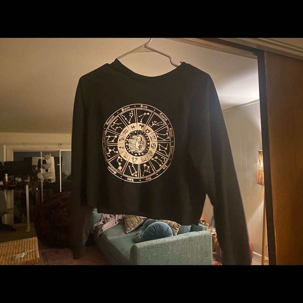 Zodiac crop top